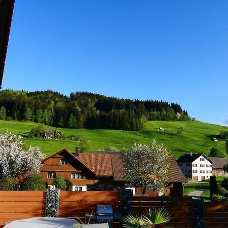 Ferienwohnung Eisenring In Idyllischer Umgebung Gähwil Exteriér fotografie